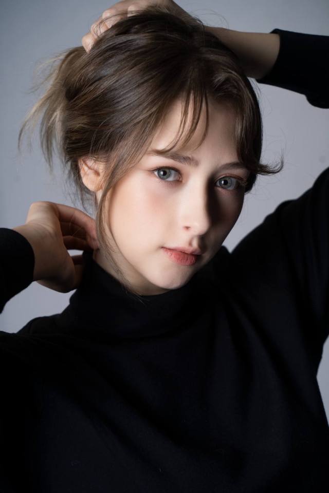 DR Music Entertainment 'É a prova de que eu faço bem o que eu gosto', diz Gabriela sobre a possível carreira internacional.