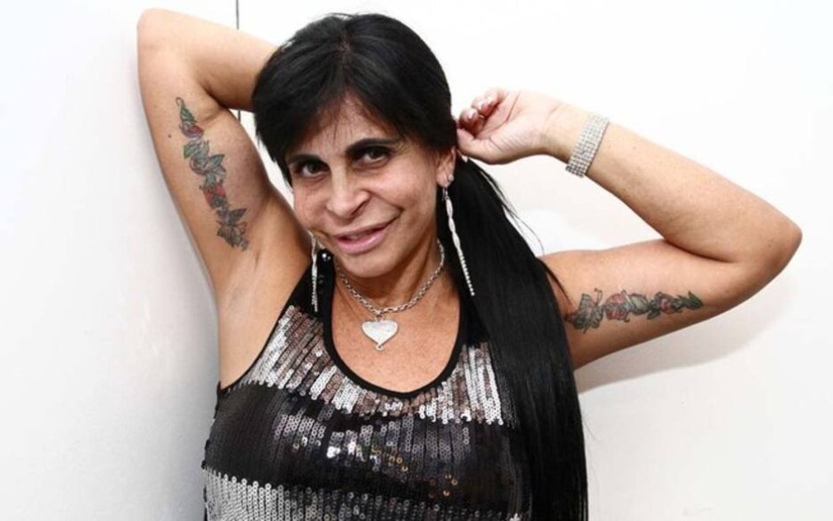 Gretchen publica foto aos 18 anos e ganha elogio de Ivete Sangalo