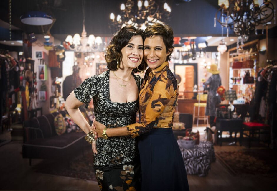'Tapas & Beijos' relembre história e elenco da série que volta à Globo Emais Estadão 'Tapas & Beijos' relembre história e elenco da série que volta à Globo Emais Estadão
