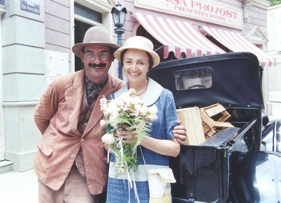 'O Cravo e a Rosa' estreava há 20 anos; relembre detalhes e elenco Emais Estadão